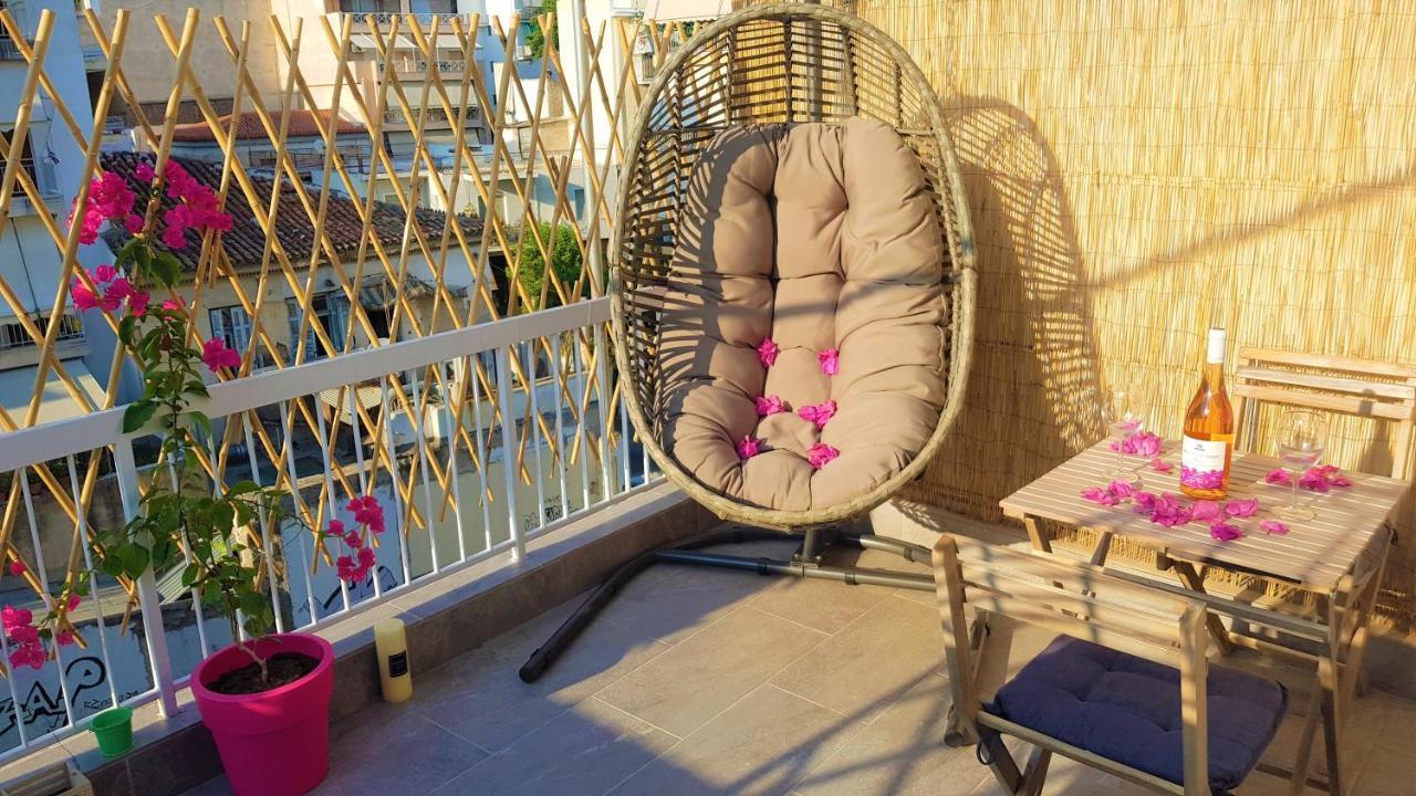Wow Penthouse Boutique In The Heart Of Historical Center Atenas Exterior foto