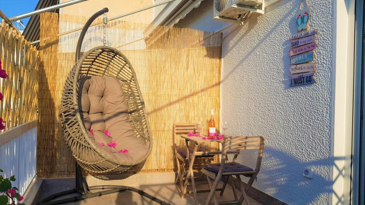 Wow Penthouse Boutique In The Heart Of Historical Center Atenas Exterior foto